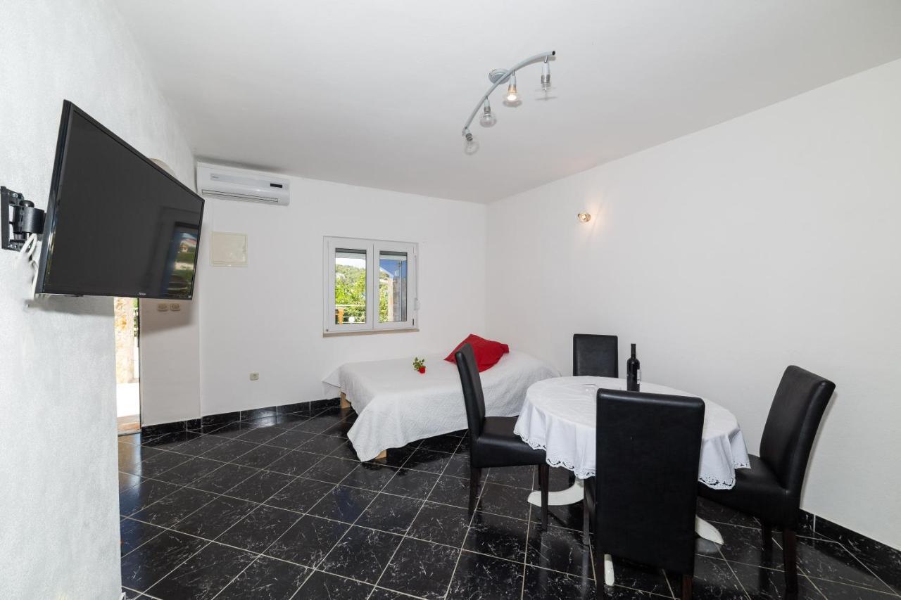 Villa Gorica Apartments Ražanj Εξωτερικό φωτογραφία